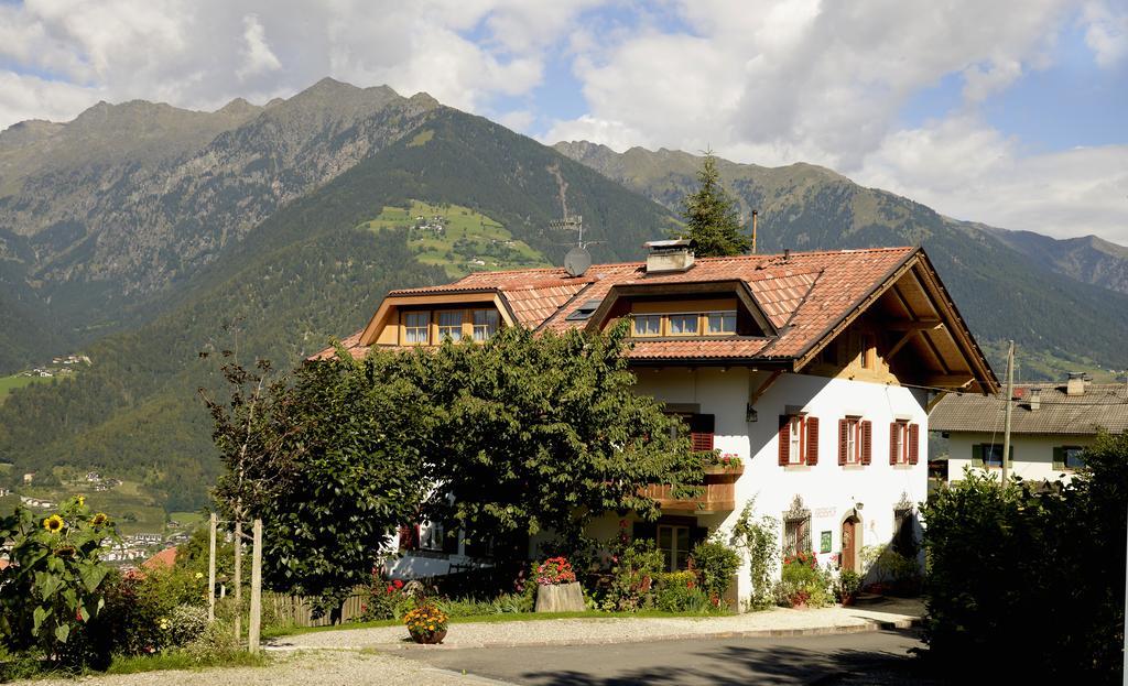 Krebishof Agriturismo Schenna Exterior foto